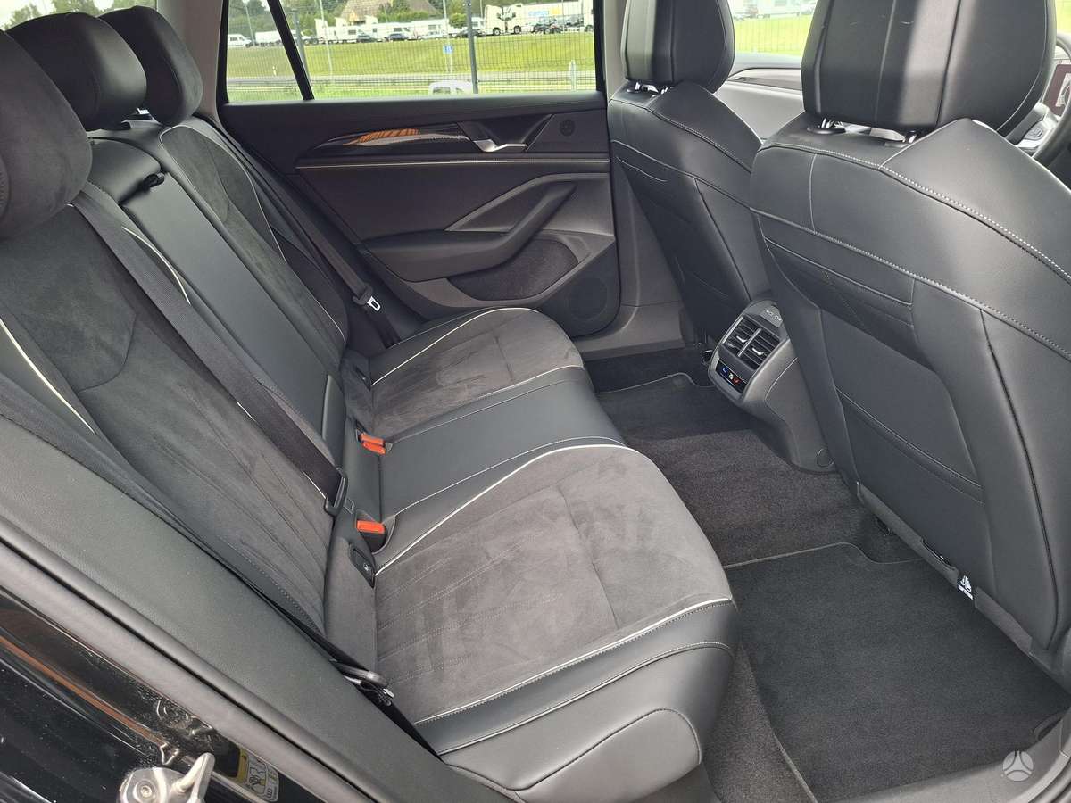 Volkswagen Passat - 7