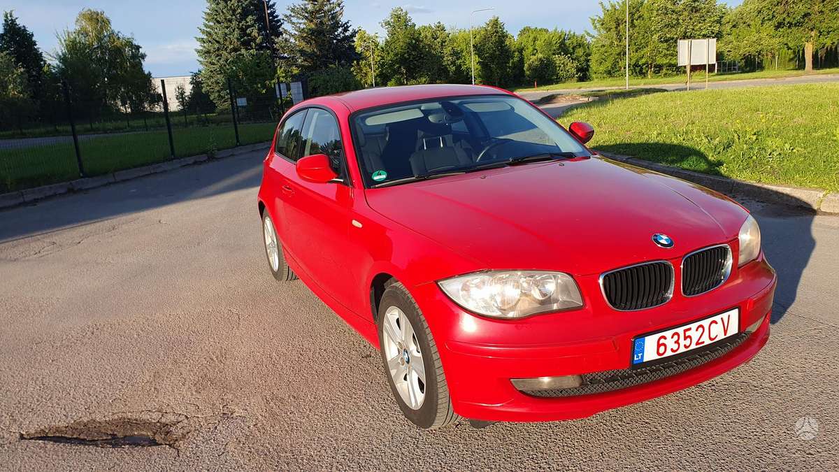 BMW 116, 2.0 l., Хэтчбек