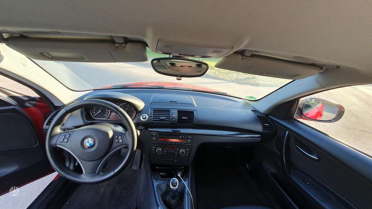 BMW 116, 2.0 l., Хэтчбек