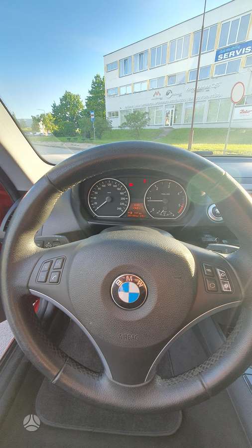 BMW 116, 2.0 l., Хэтчбек
