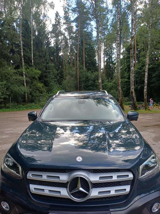 Mercedes-Benz X250 - 3