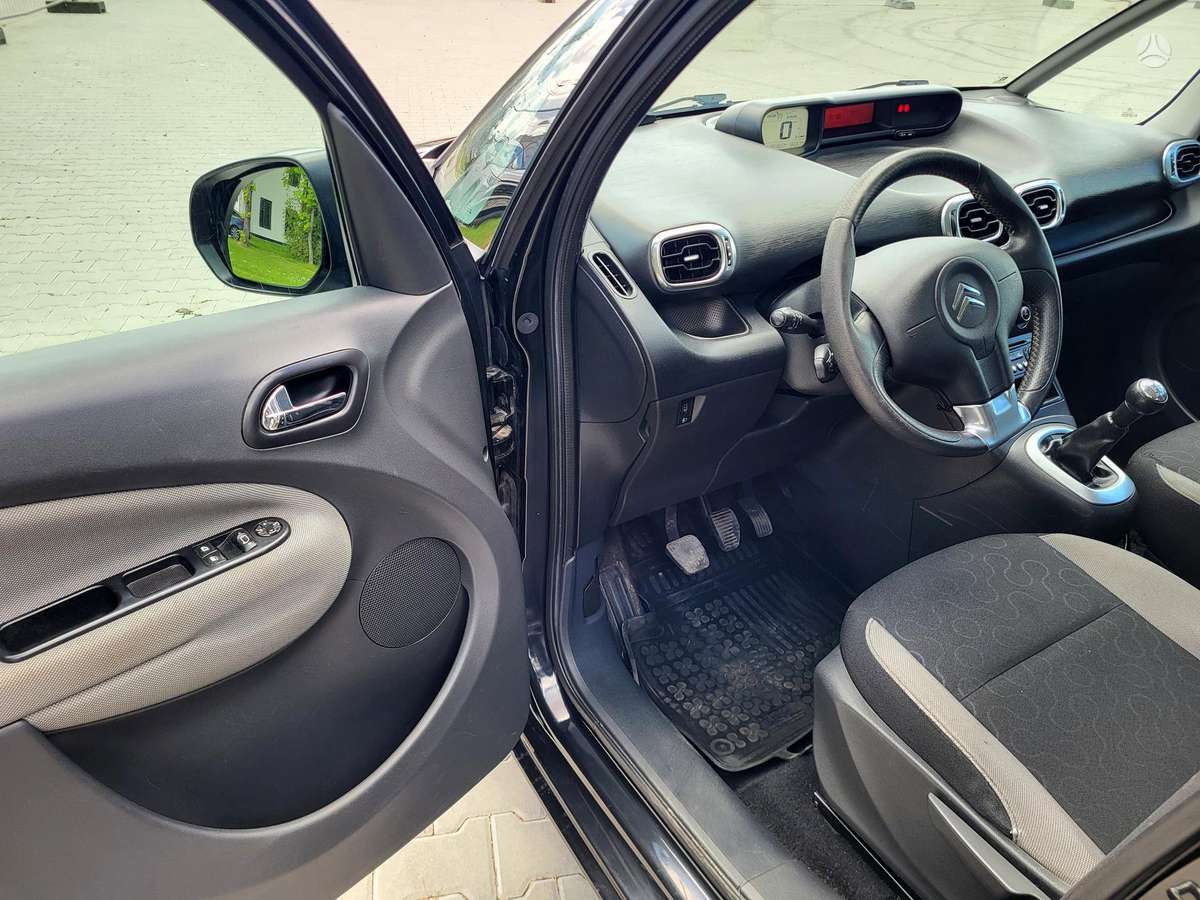 Citroen C3 Picasso, 1.6 l., hatchback