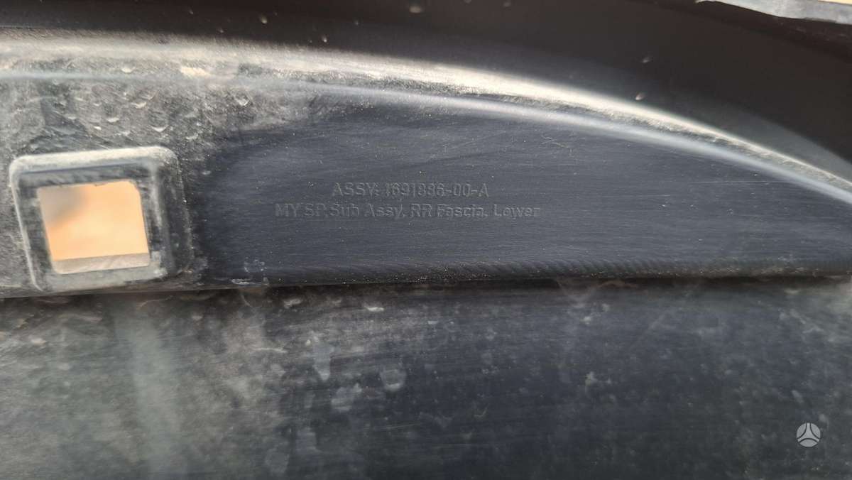 Tesla Model Y, 169188600A, Cen31422