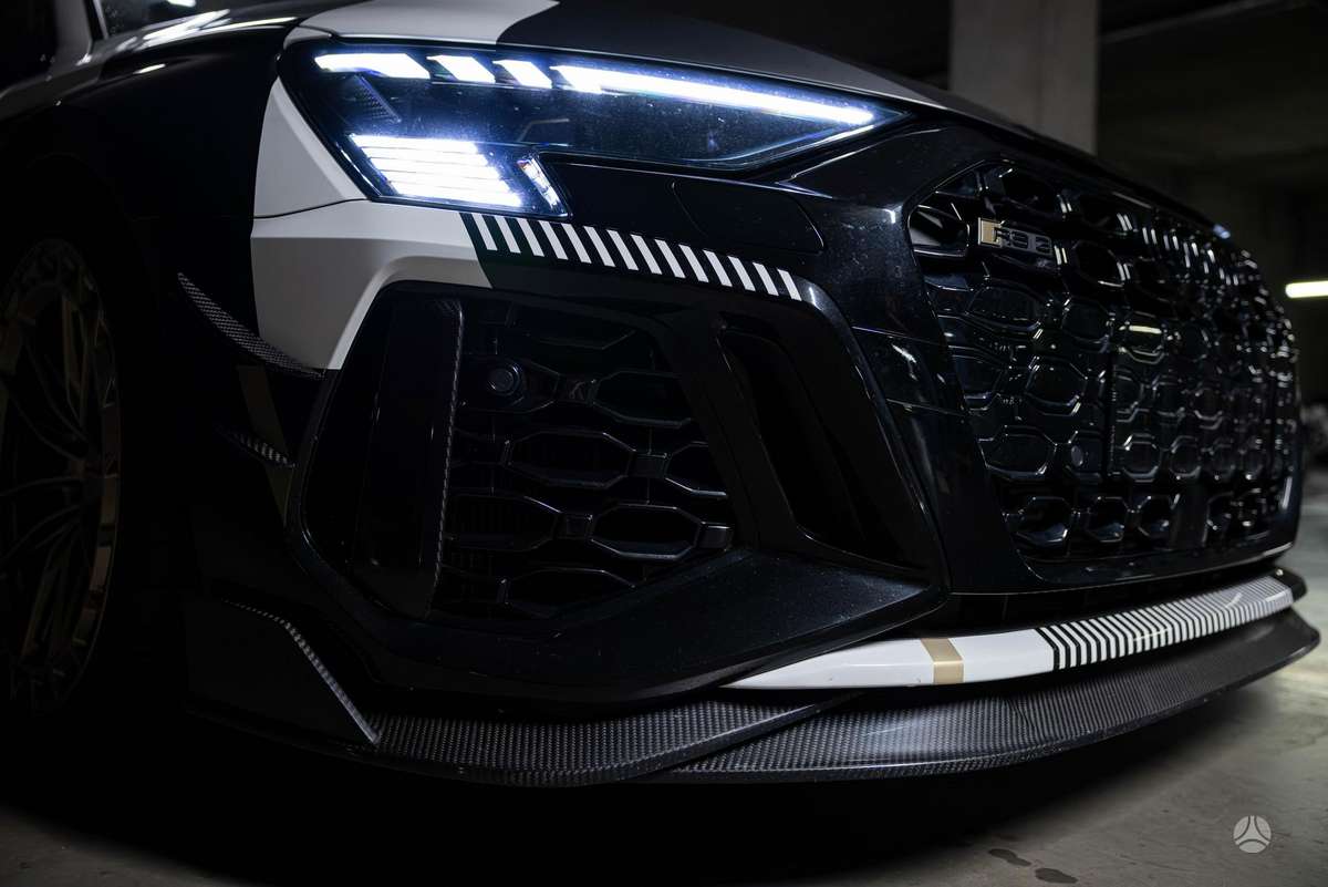 Audi RS 3, 2.5 l., Седан