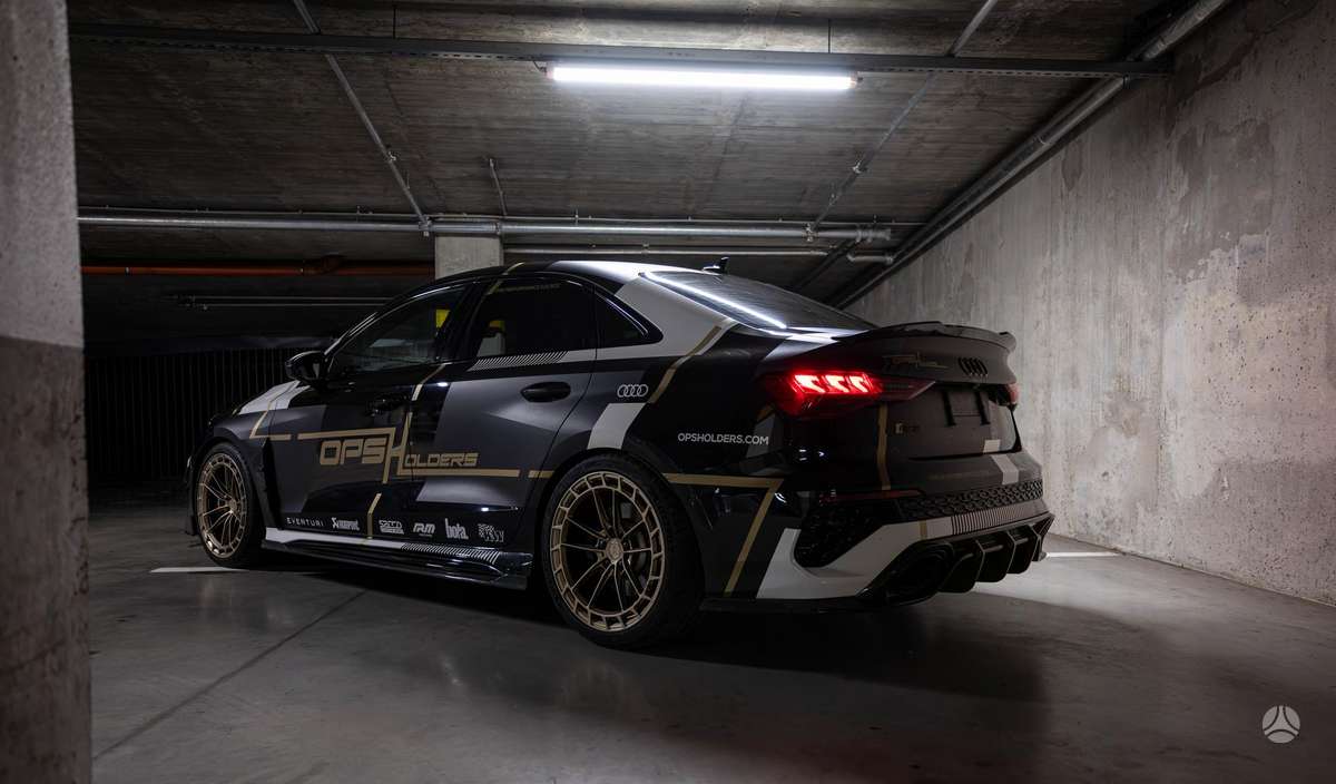 Audi RS 3, 2.5 l., Седан