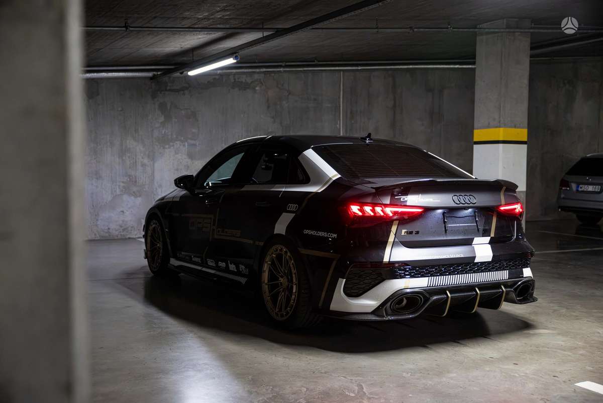Audi RS 3, 2.5 l., Седан