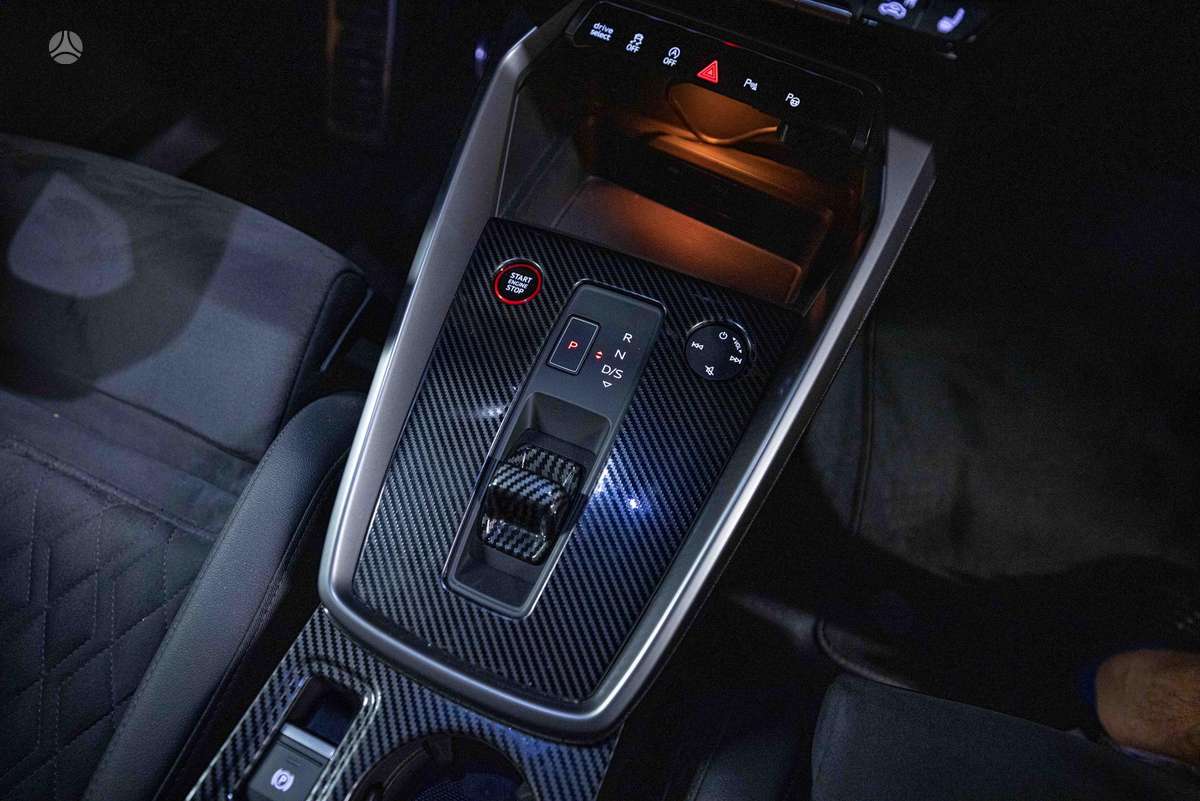 Audi RS 3, 2.5 l., Седан