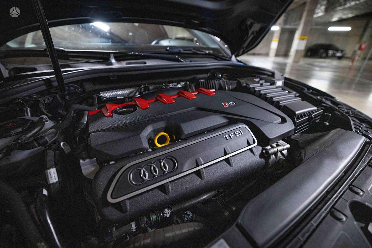 Audi RS 3, 2.5 l., Седан