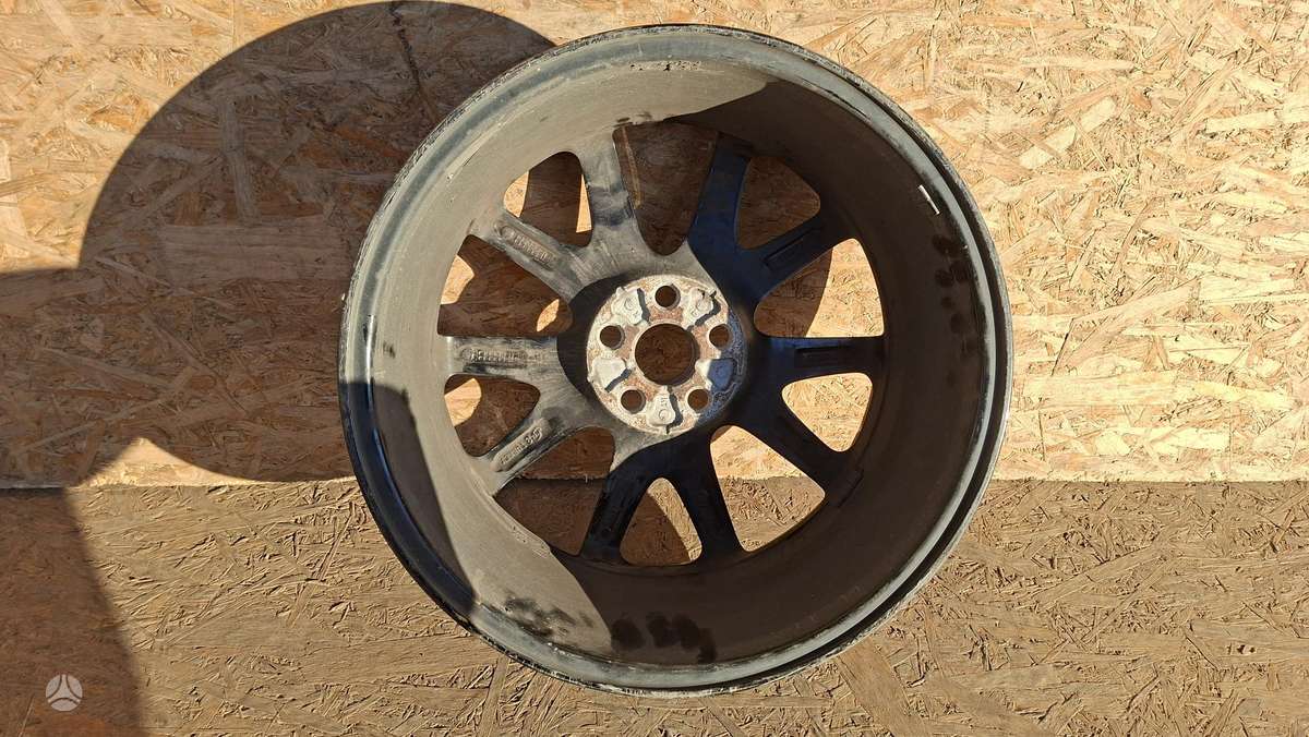 Toyota Yaris Cen31450