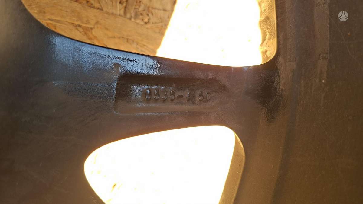 Toyota Yaris Cen31450