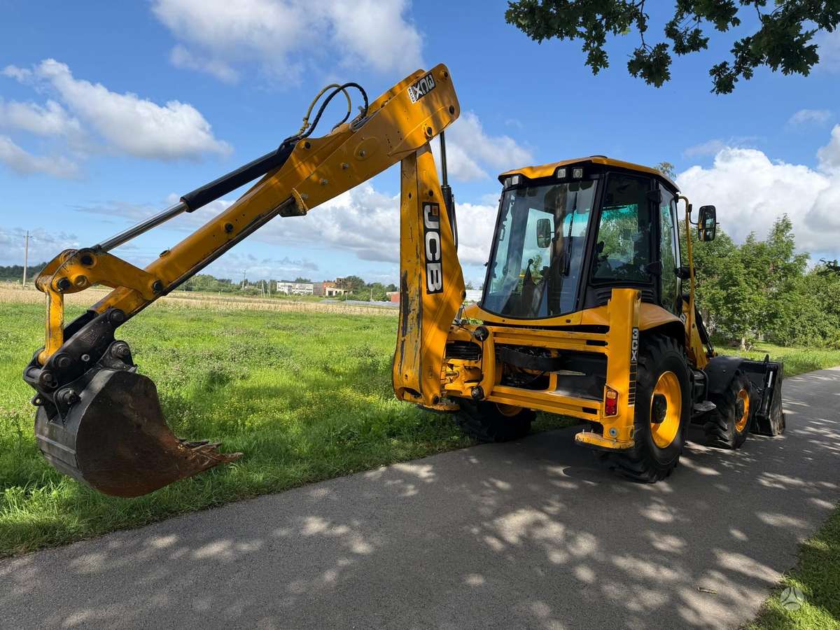 JCB 3CX, ekskavatoriniai krautuvai