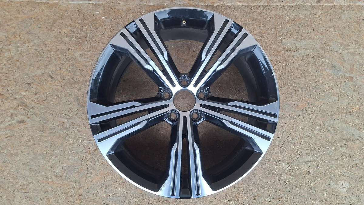 Volvo XC40, 31471556, Cen31458