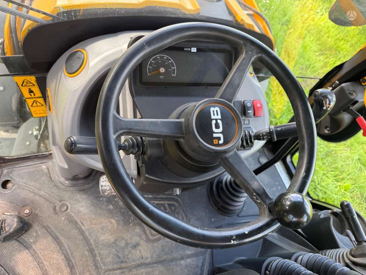 JCB 3CX, ekskavatoriniai krautuvai