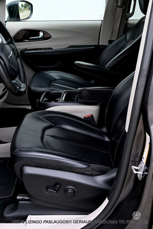 Chrysler Pacifica, 3.6 l., Минивэн