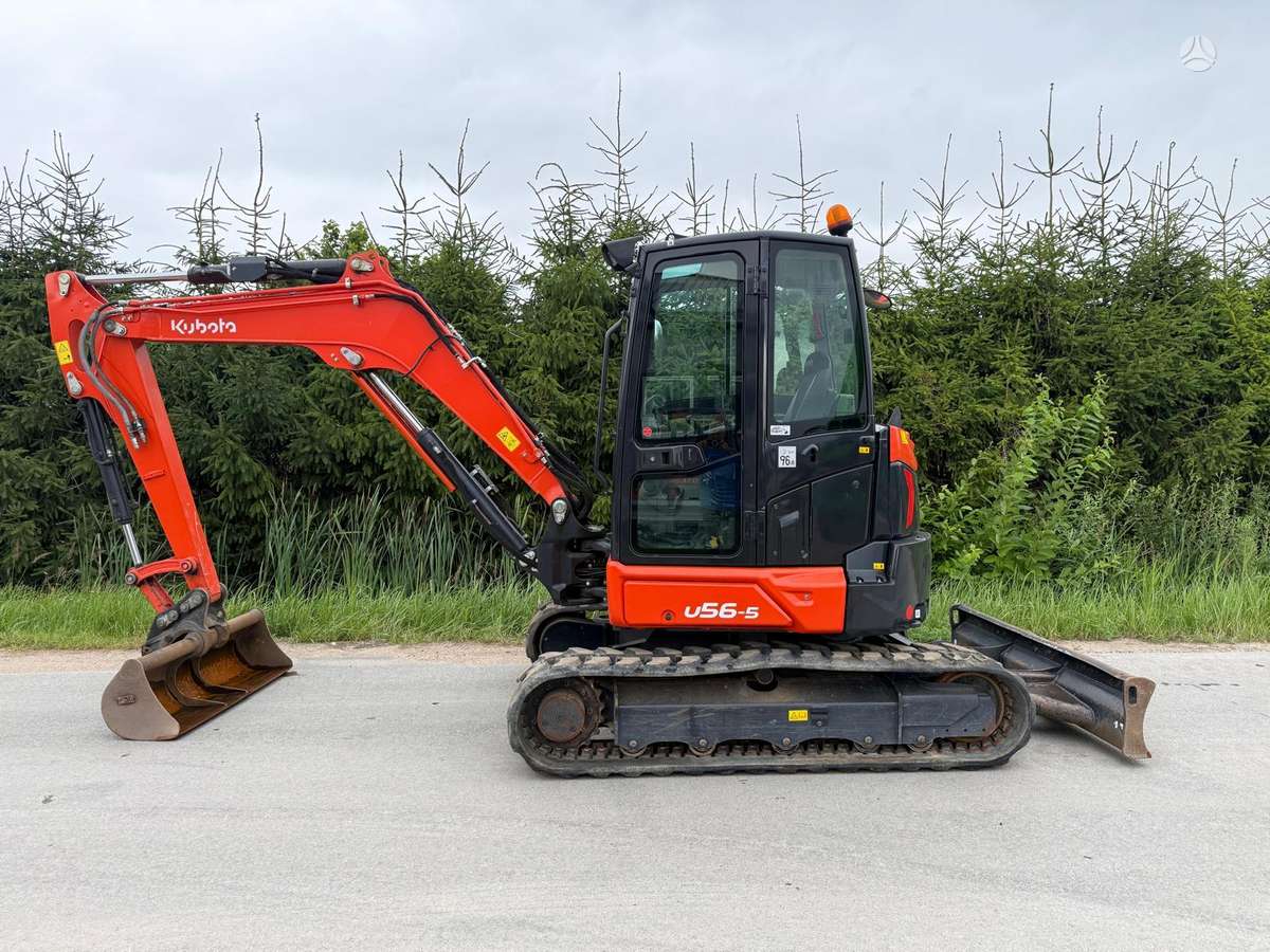 Kubota U56-5, mini excavator