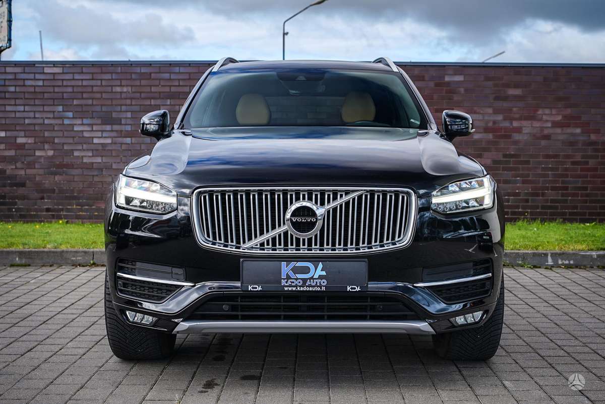 Volvo XC90 - 2
