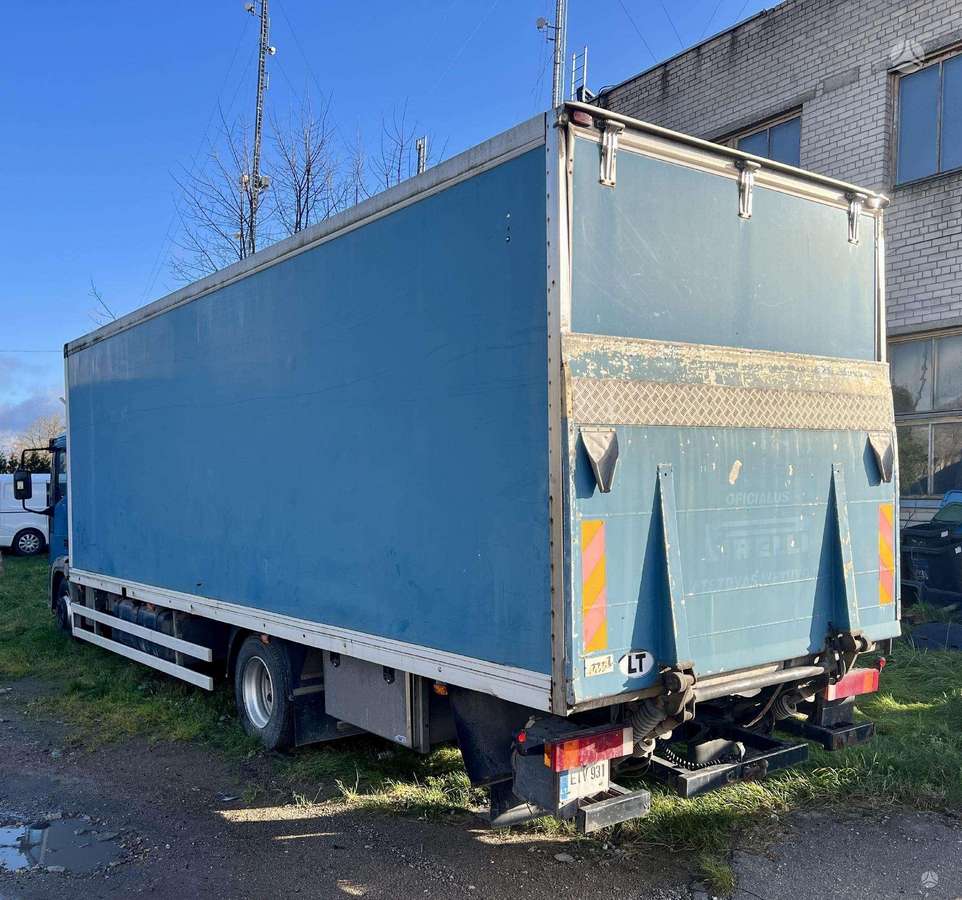 Iveco ML120E24, box trucks / box vans