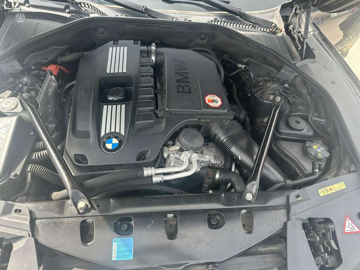 BMW 740, 3.0 l., Седан
