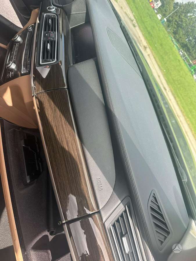 BMW 740, 3.0 l., Седан