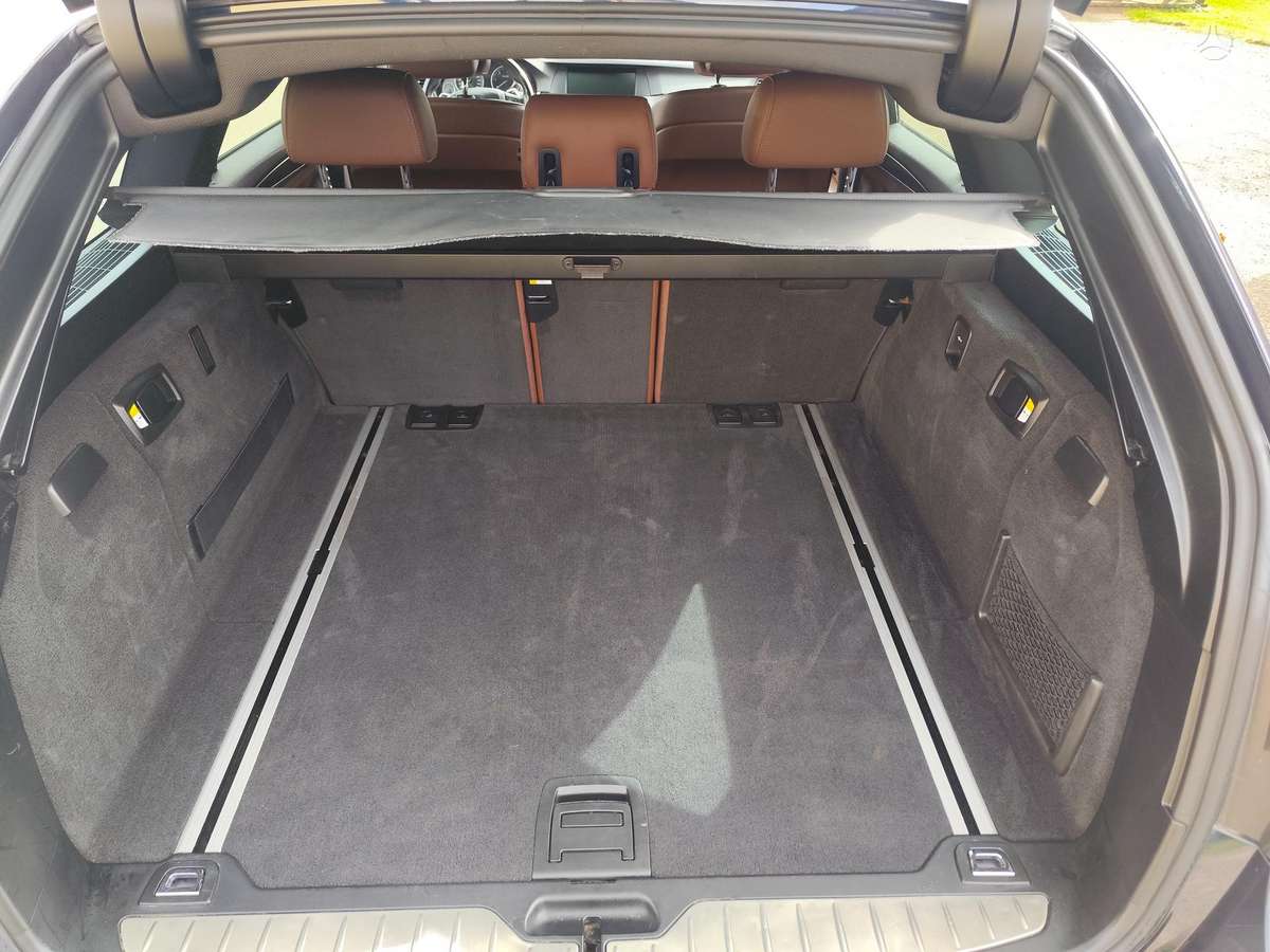 BMW 525, 3.0 l., wagon