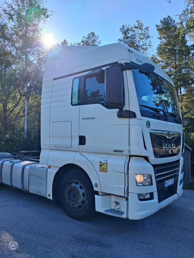MAN TGX-460, double sleeper