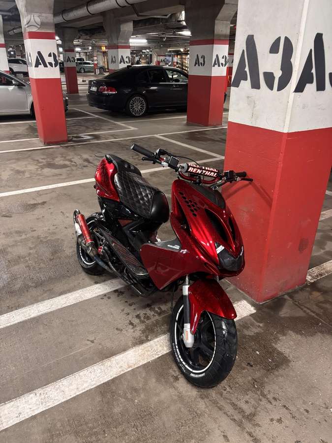 Yamaha Aerox 50cc, мотороллеры / мопеды