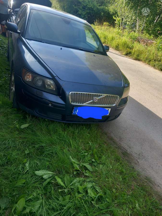 Volvo V50 - 1