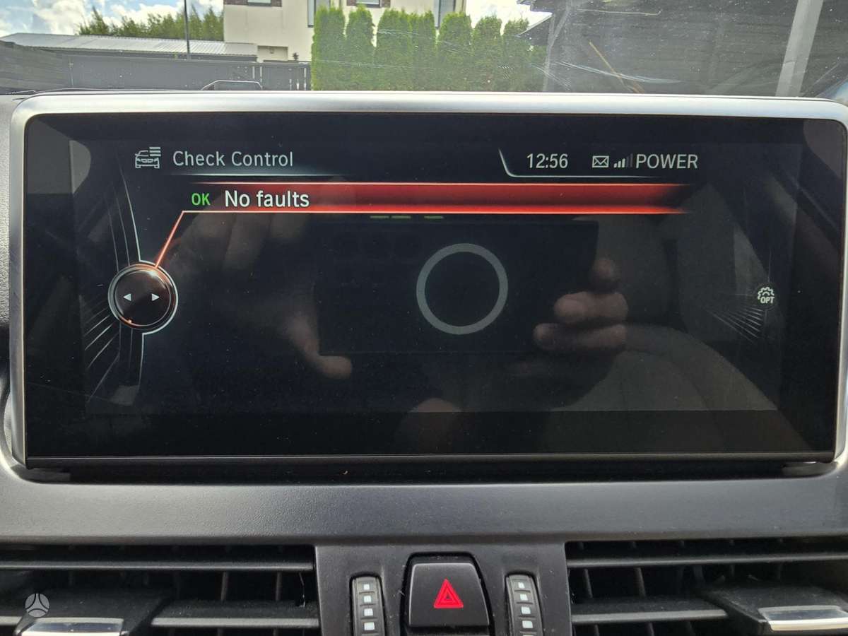 BMW 225 Active Tourer, 2.0 l., Минивэн