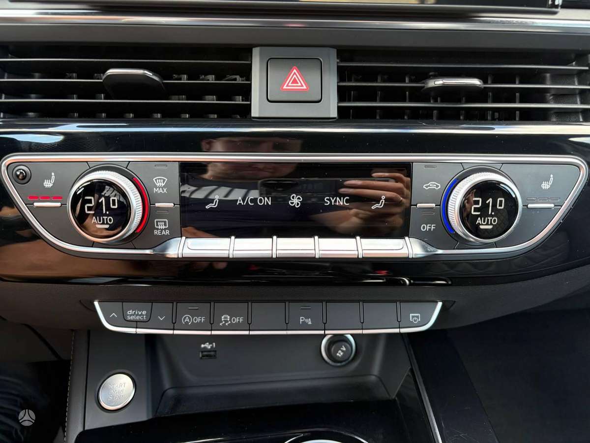 Audi A4, 2.0 l., Универсал