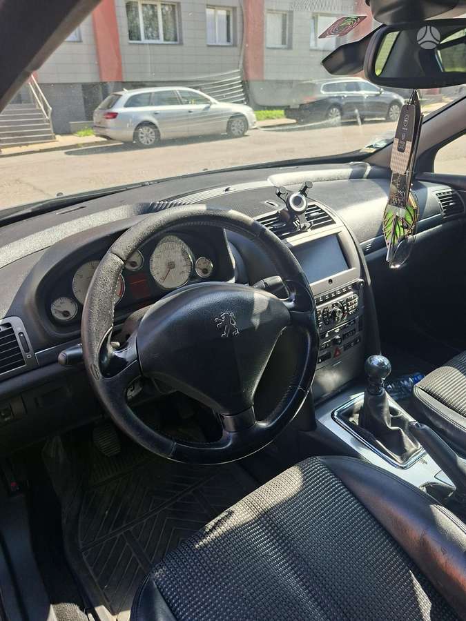 Peugeot 407 - 3