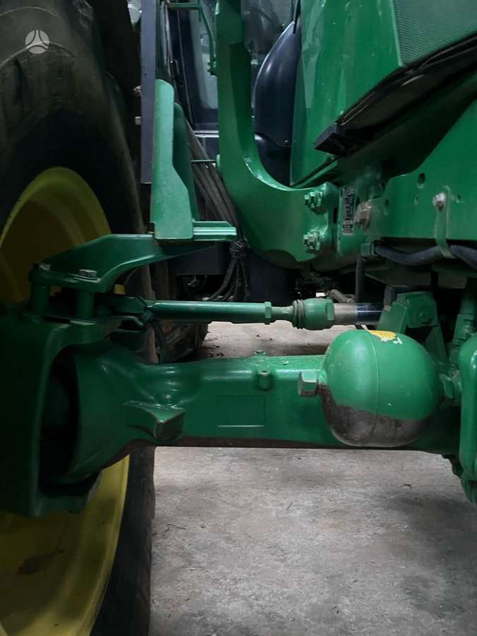 John Deere 6145R, tractors