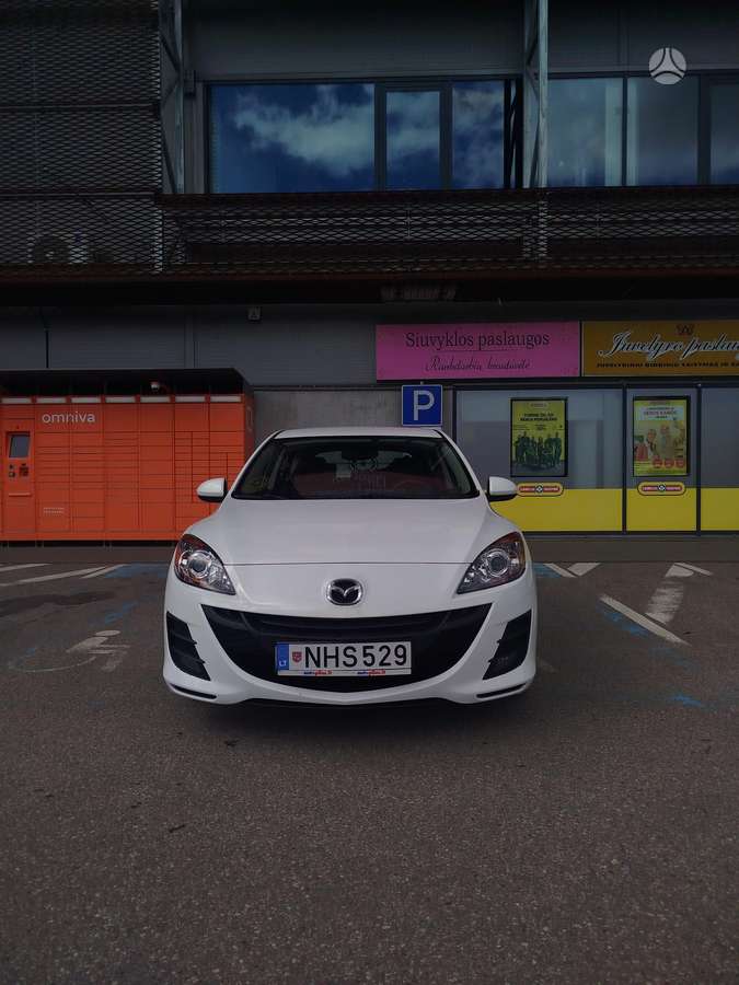Mazda 3, 1.6 l., hatchback