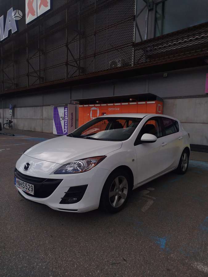 Mazda 3, 1.6 l., Хэтчбек