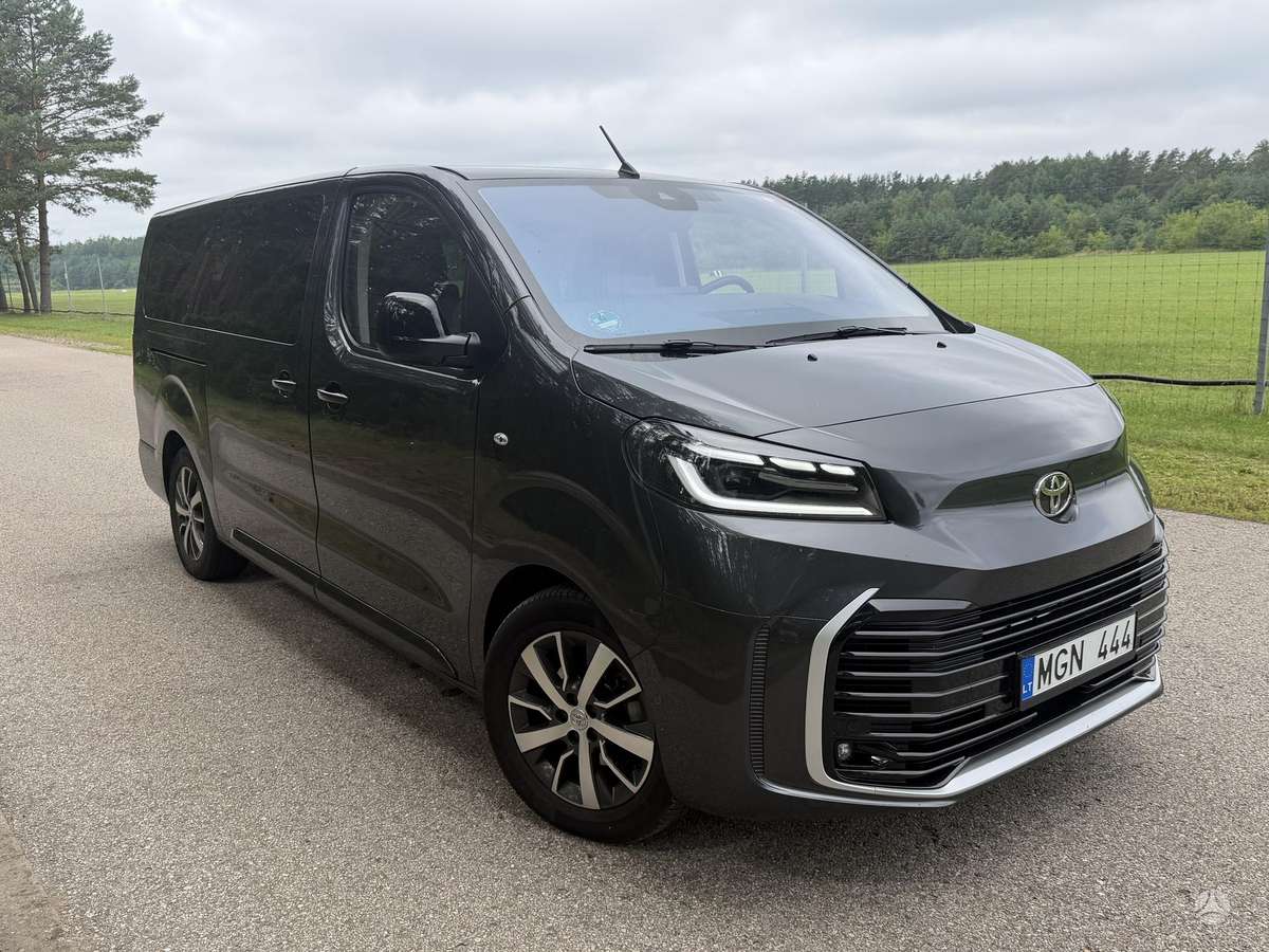 Toyota Proace, passenger minibus
