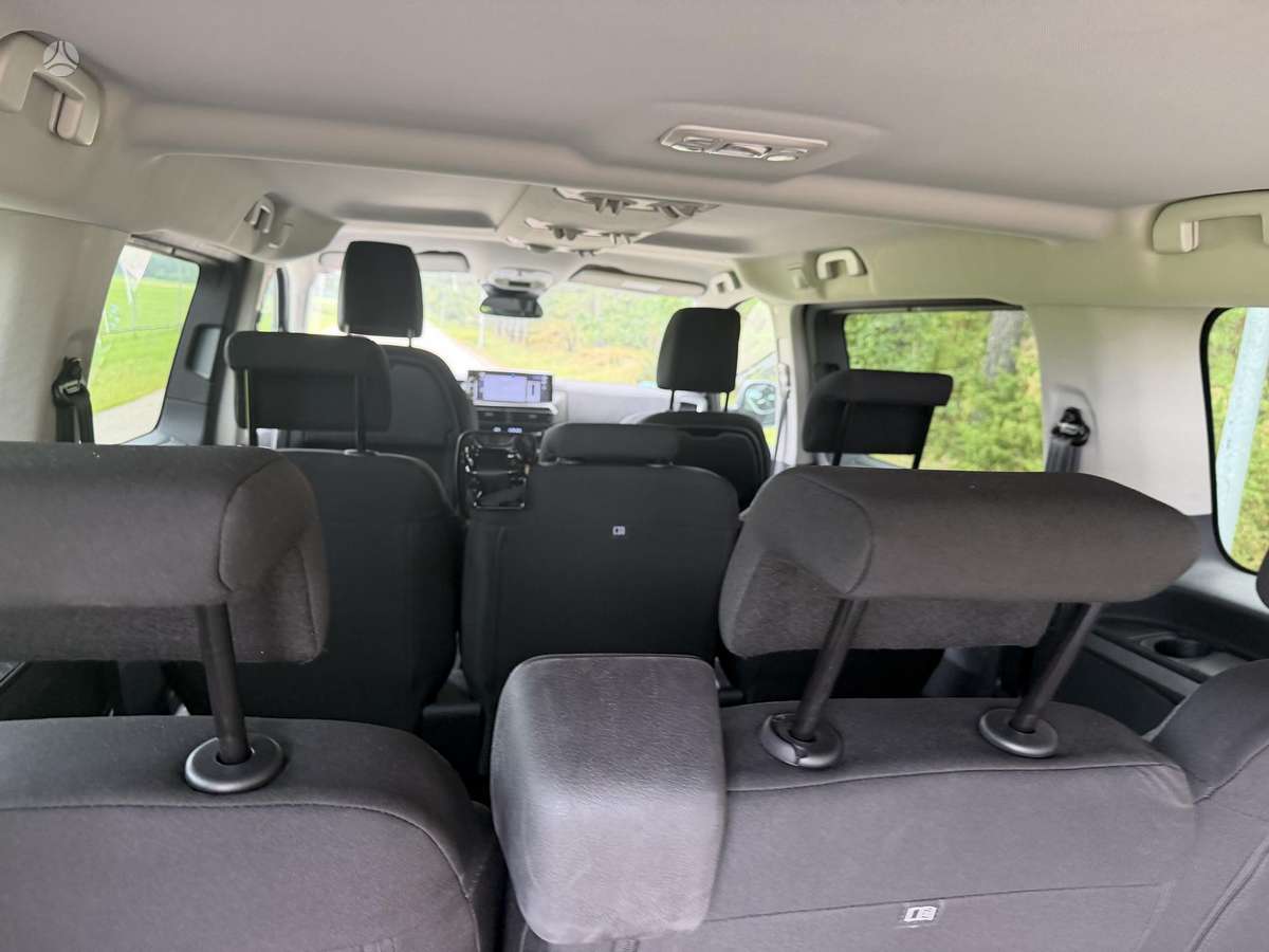 Toyota Proace, passenger minibus