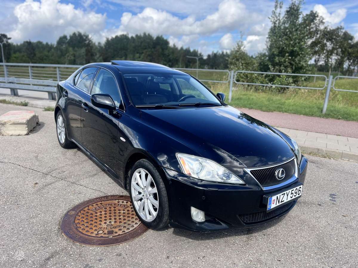 Lexus IS 220, 2.2 l., Седан