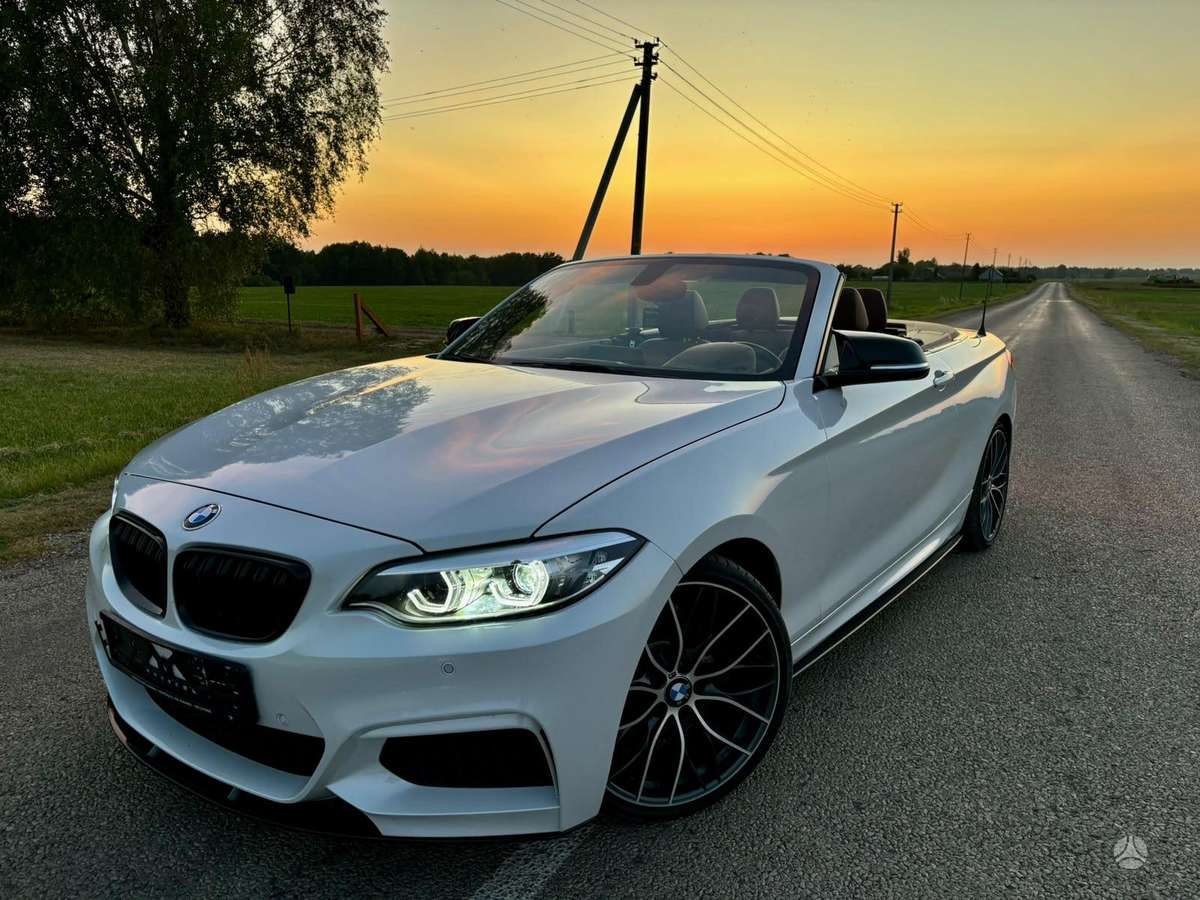 BMW 228, 2.0 l., convertible