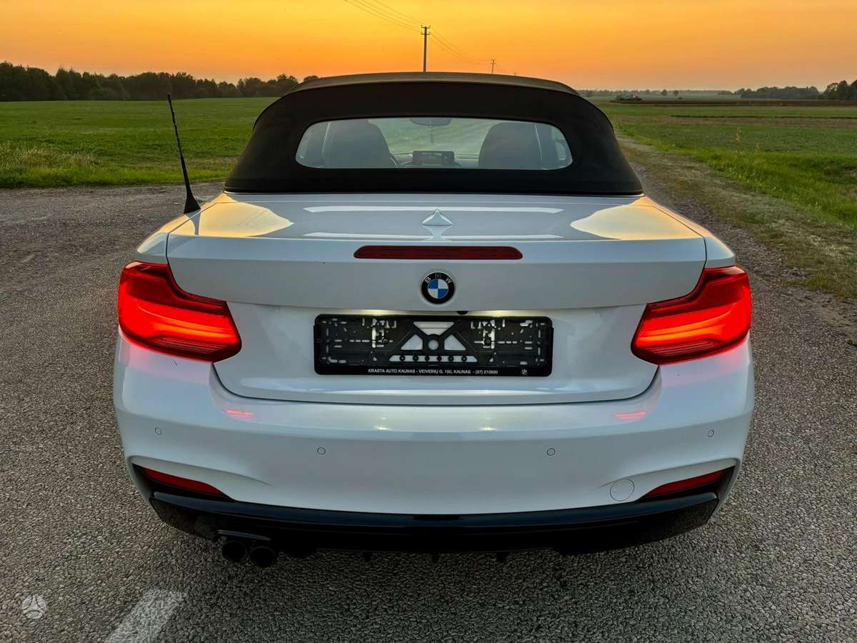 BMW 228, 2.0 l., convertible