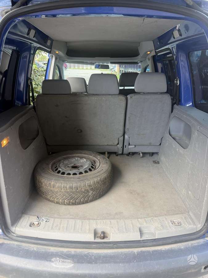 Volkswagen Caddy - 10