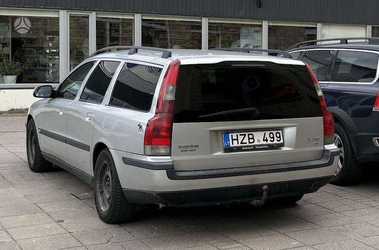 Volvo V70, 2.4 l., Минивэн