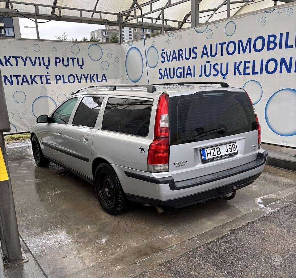 Volvo V70, 2.4 l., Минивэн