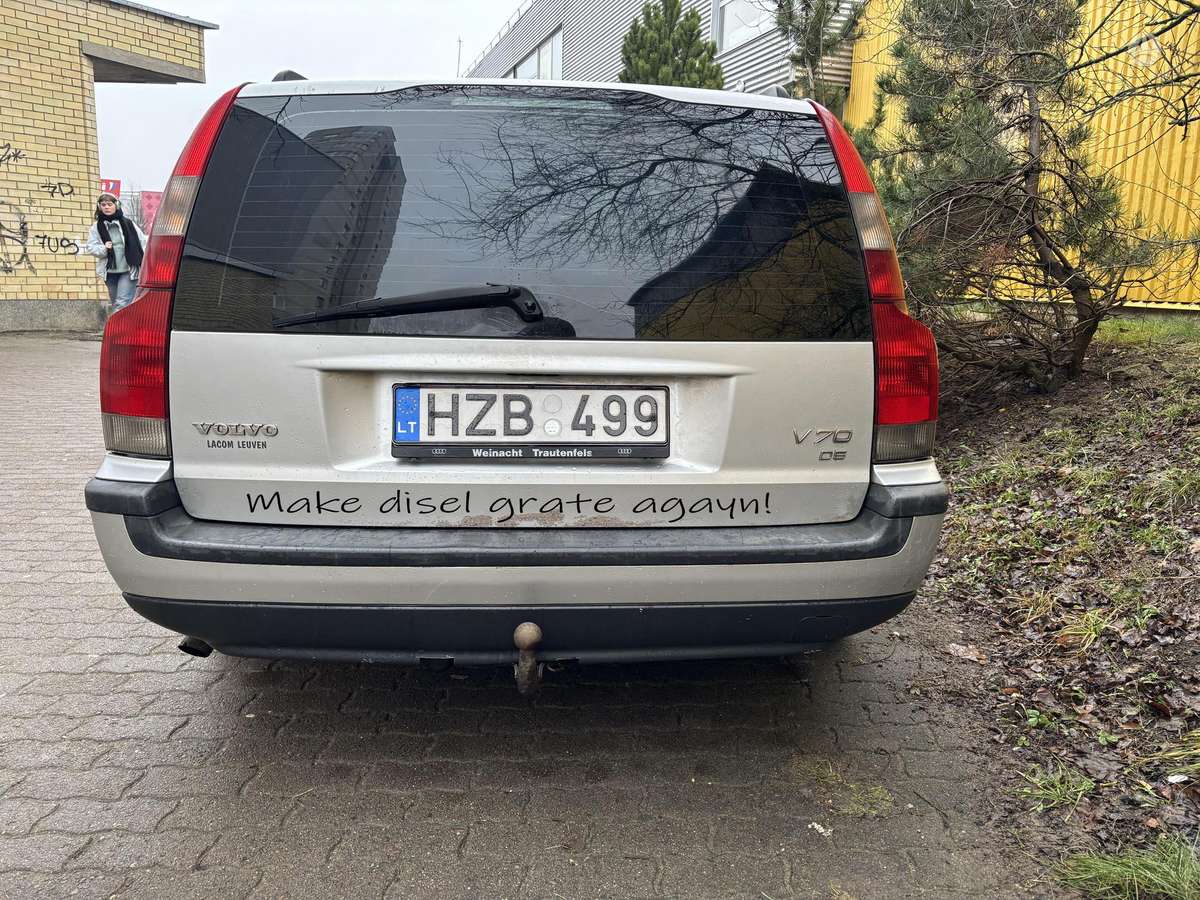 Volvo V70, 2.4 l., Минивэн