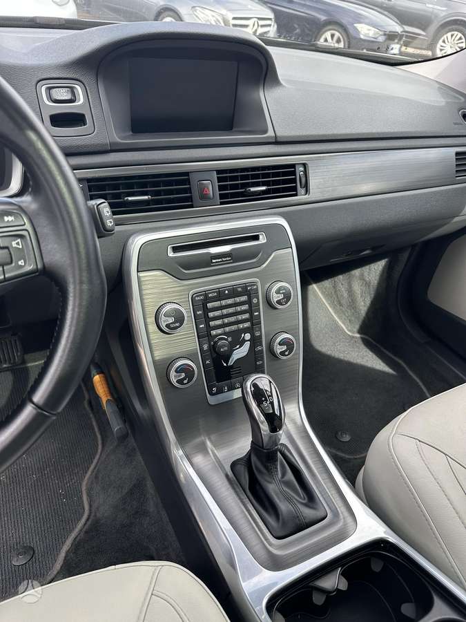 Volvo V70, 2.0 l., wagon