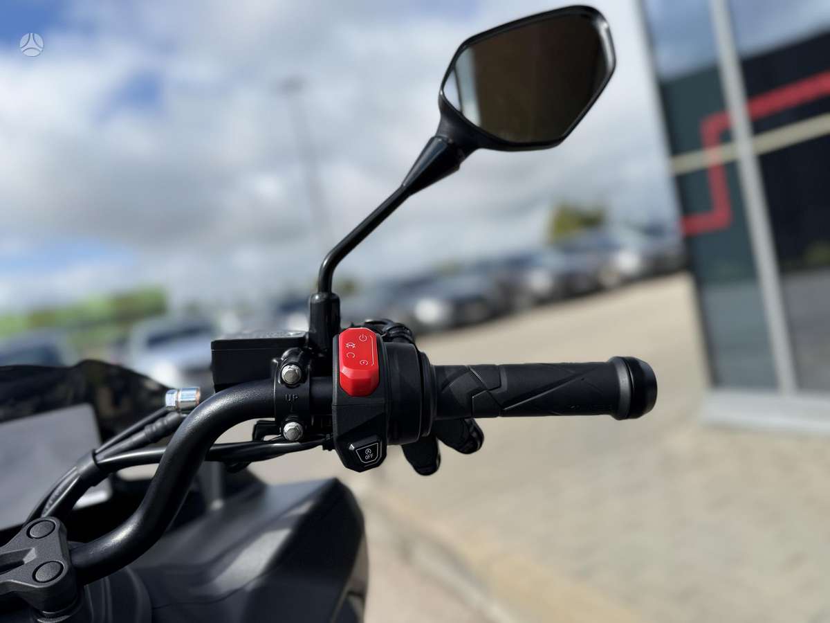 Zontes 125X 125cc, scooters / mopeds