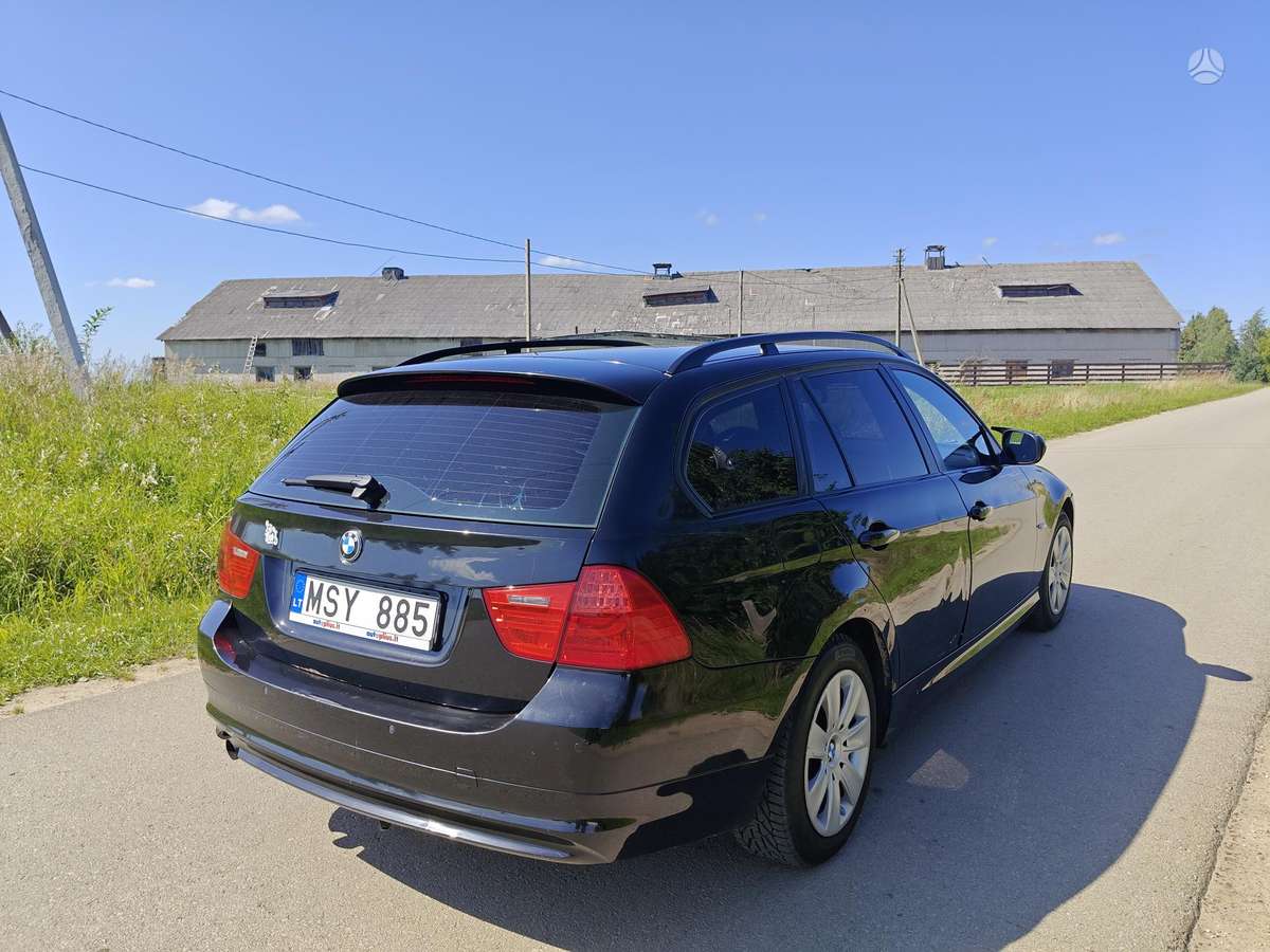 BMW 318, 2.0 l., wagon
