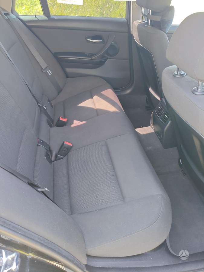 BMW 318, 2.0 l., wagon