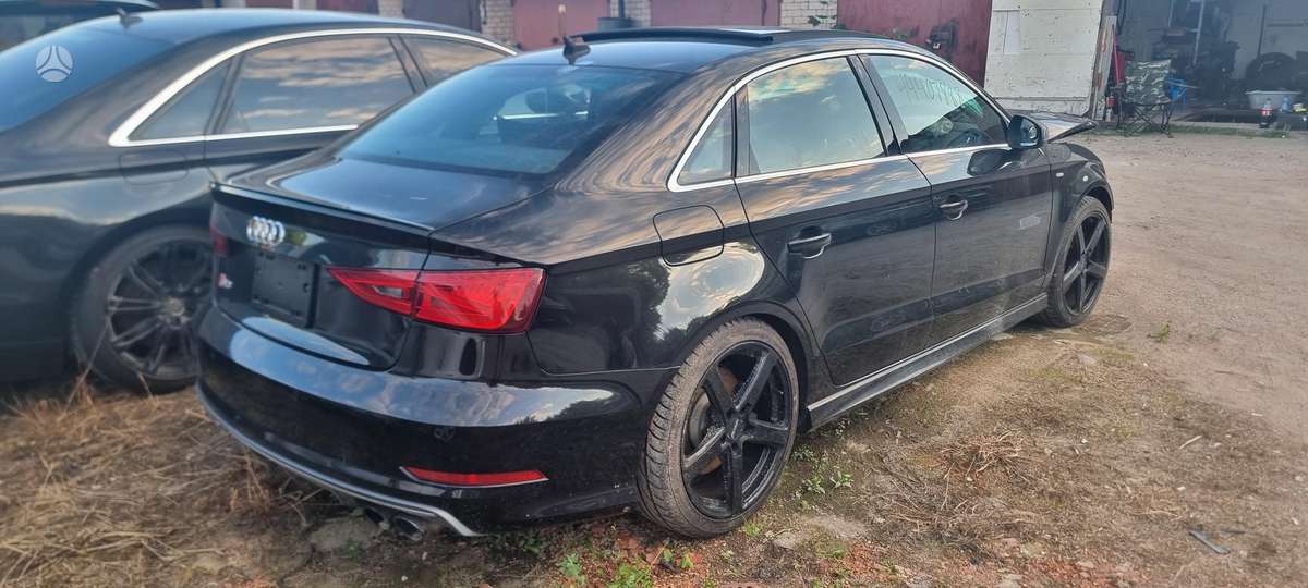 Audi S3, 2.0 l., Седан