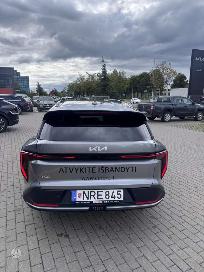 Kia K4, 1.6 l., wagon