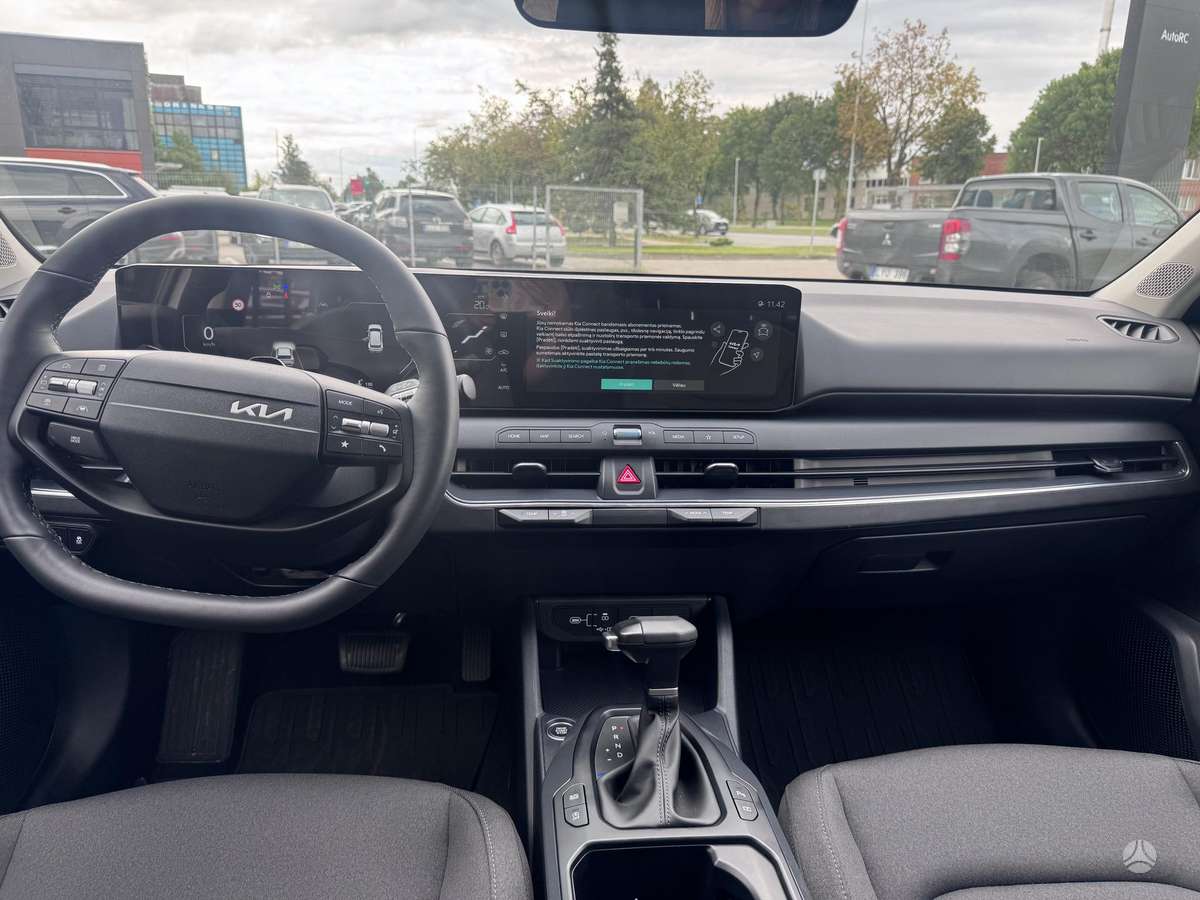 Kia K4, 1.6 l., Универсал