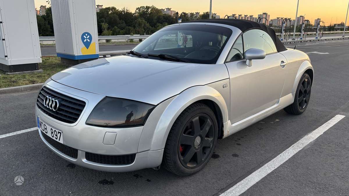 Audi TT, 1.8 l., convertible
